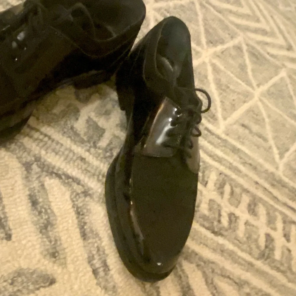 Cole Haan Gala evening Patent leather & silk shoes Sz 7 1/2
